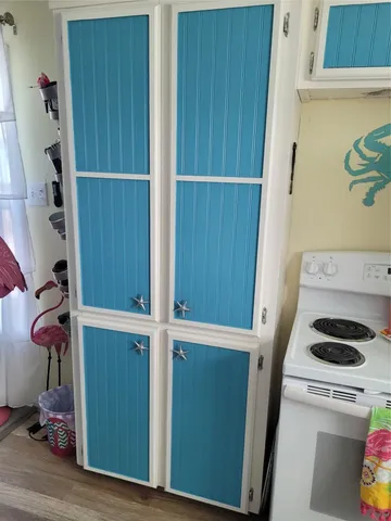 $2,000 | 16607 Henry Morgan Road, Jamaica Beach, TX 77554