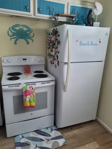 $2,000 | 16607 Henry Morgan Road, Jamaica Beach, TX 77554