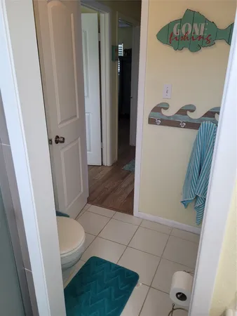 $1,900 | 16607 Henry Morgan Road, Jamaica Beach, TX 77554