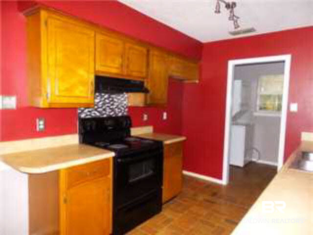 1290 Burnt Tree Drive East Mobile, AL 36695 - Photo 3 of 15 Kitchen