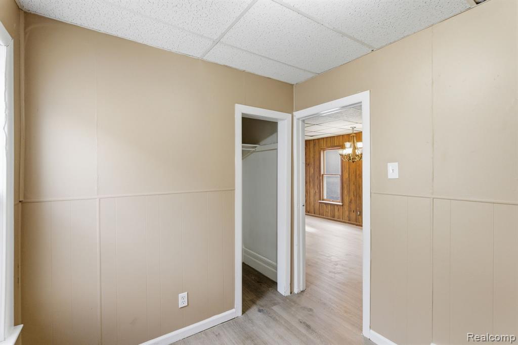 81 East Henry Street River Rouge, MI 48218 - Photo 5 of 11