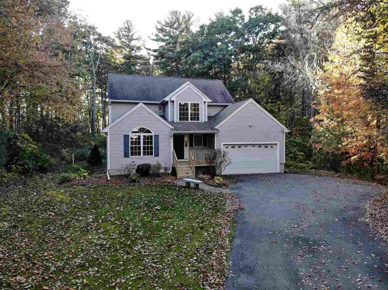11 Captains Road Salem, NH 03079 - Photo 3 of 39