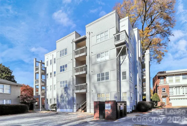 $2,050 | 558 Oakland Avenue, Charlotte, NC 28204