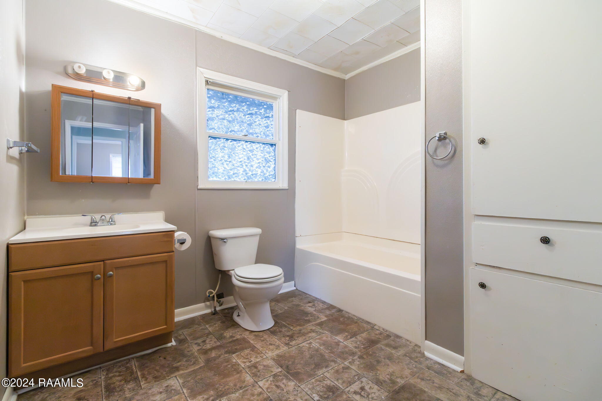707 2nd Street Rayne, LA 70578 - Photo 14 of 15 15-web-or-mls-707 2nd Street-15