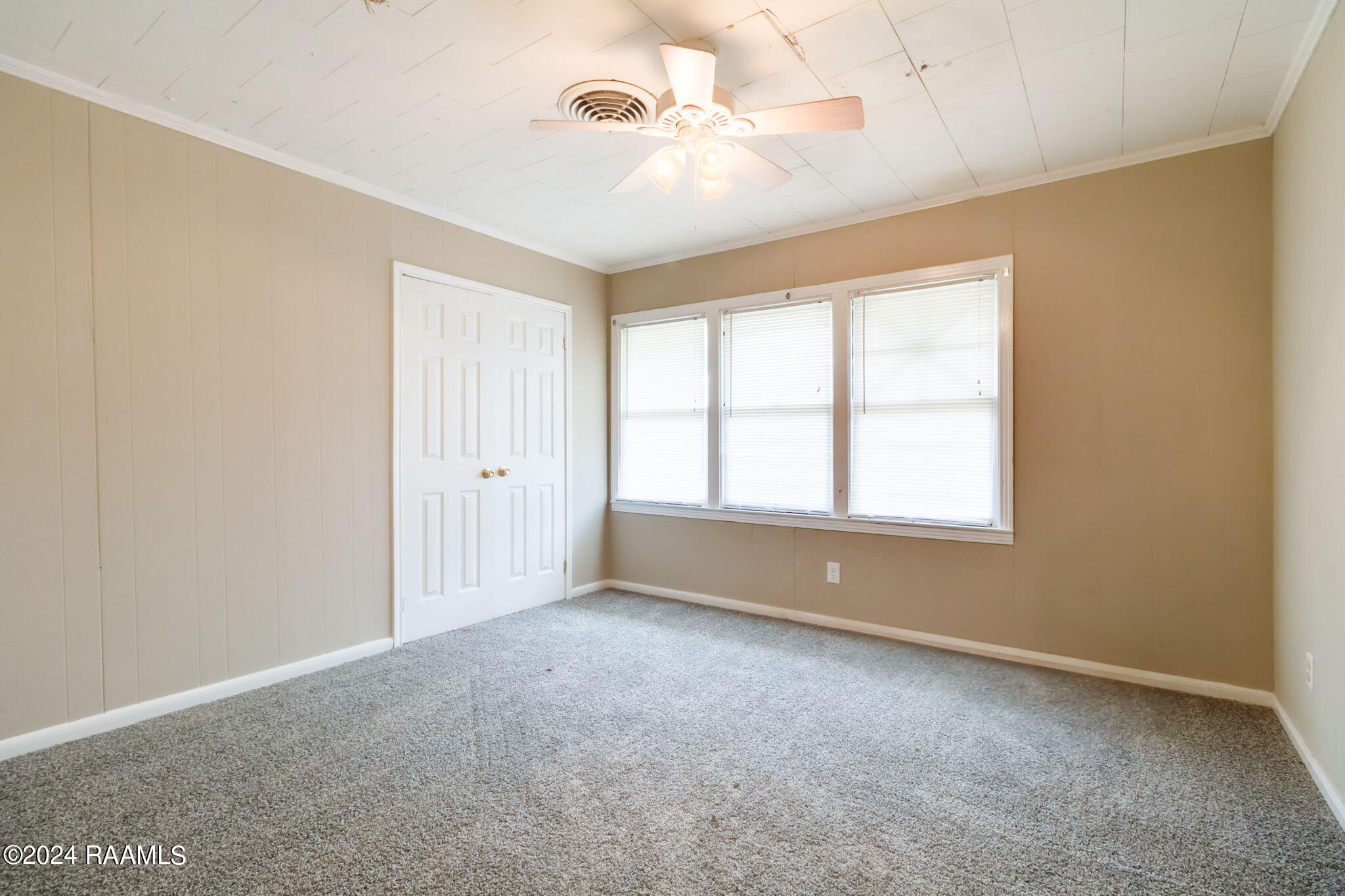 707 2nd Street Rayne, LA 70578 - Photo 8 of 15 9-web-or-mls-707 2nd Street-9