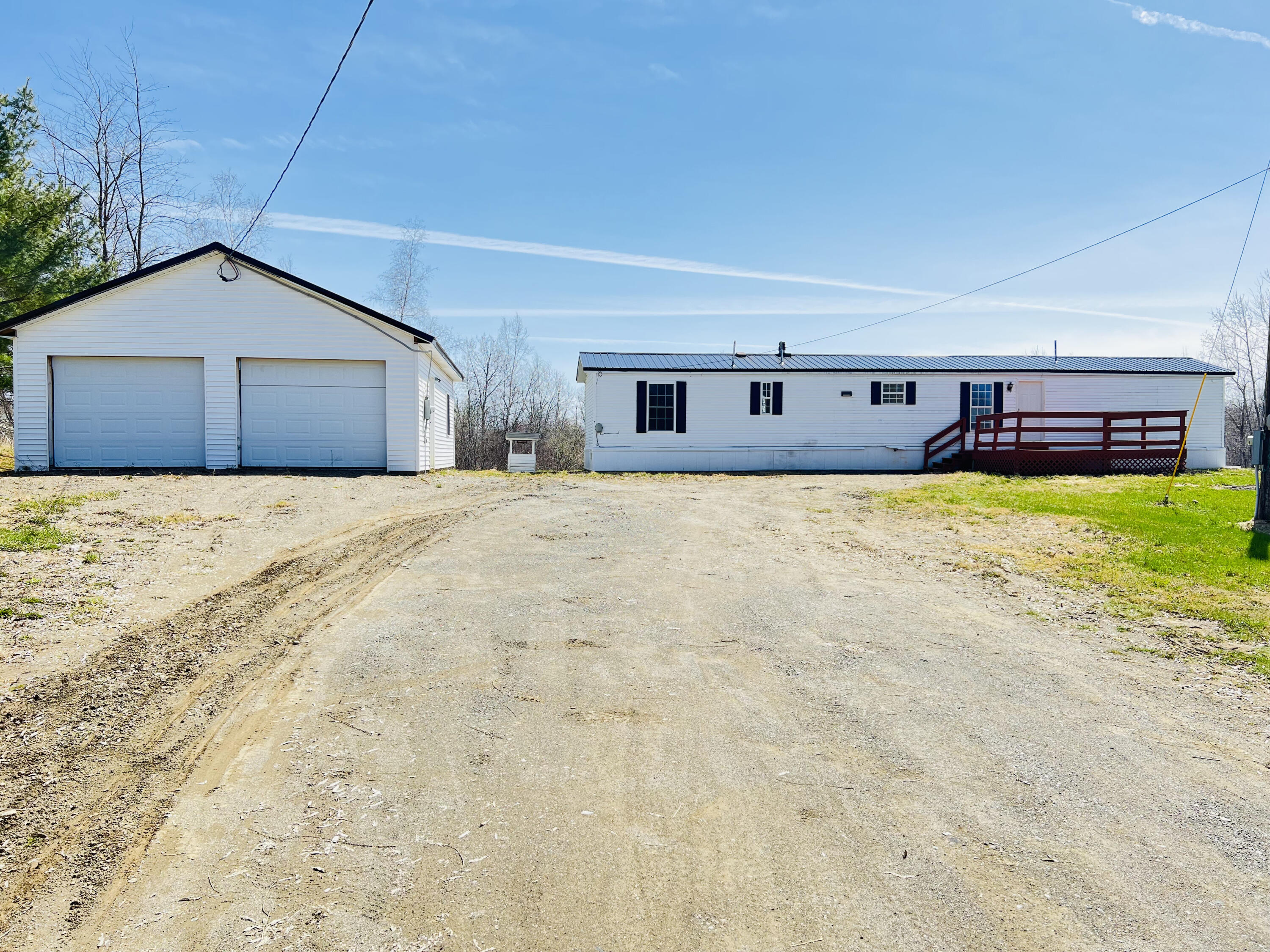 Front of the home and garage