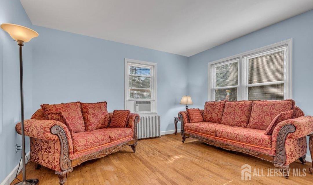 402 Ryders Lane East Brunswick, NJ 08816 - Photo 10 of 27