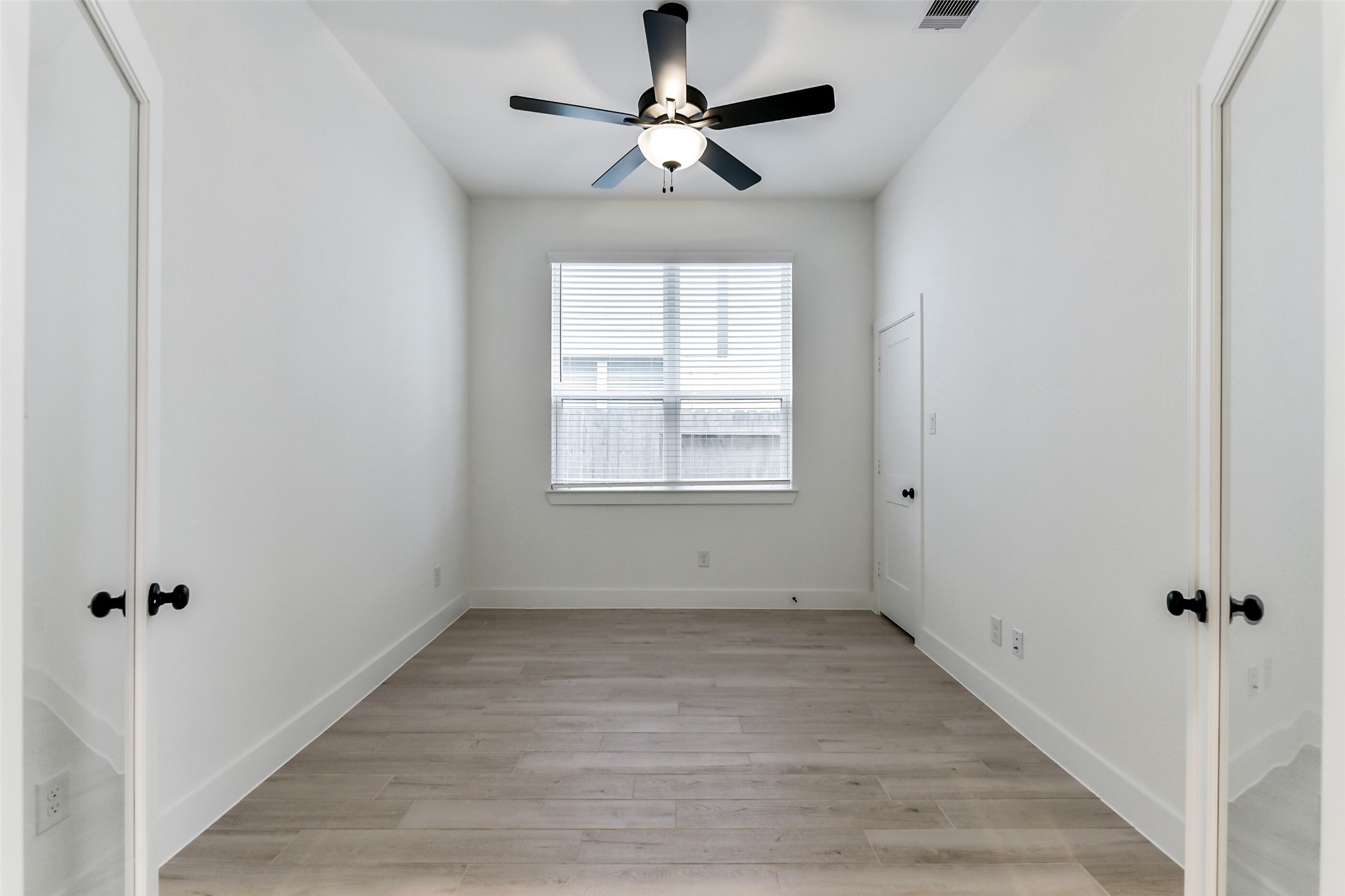 17730 Tree Of Heaven Conroe, TX 77385 - Photo 15 of 32