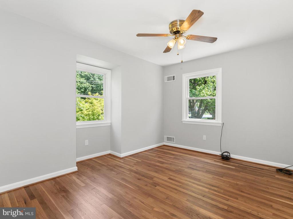 7412 Miller Fall Road Rockville, MD 20855 - Photo 43 of 69 Bedroom 4