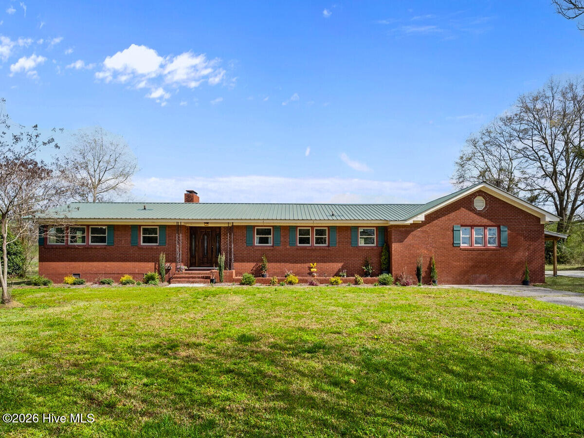293 Old Chinquapin Road Beulaville, NC 28518 - Photo 2 of 55 2.