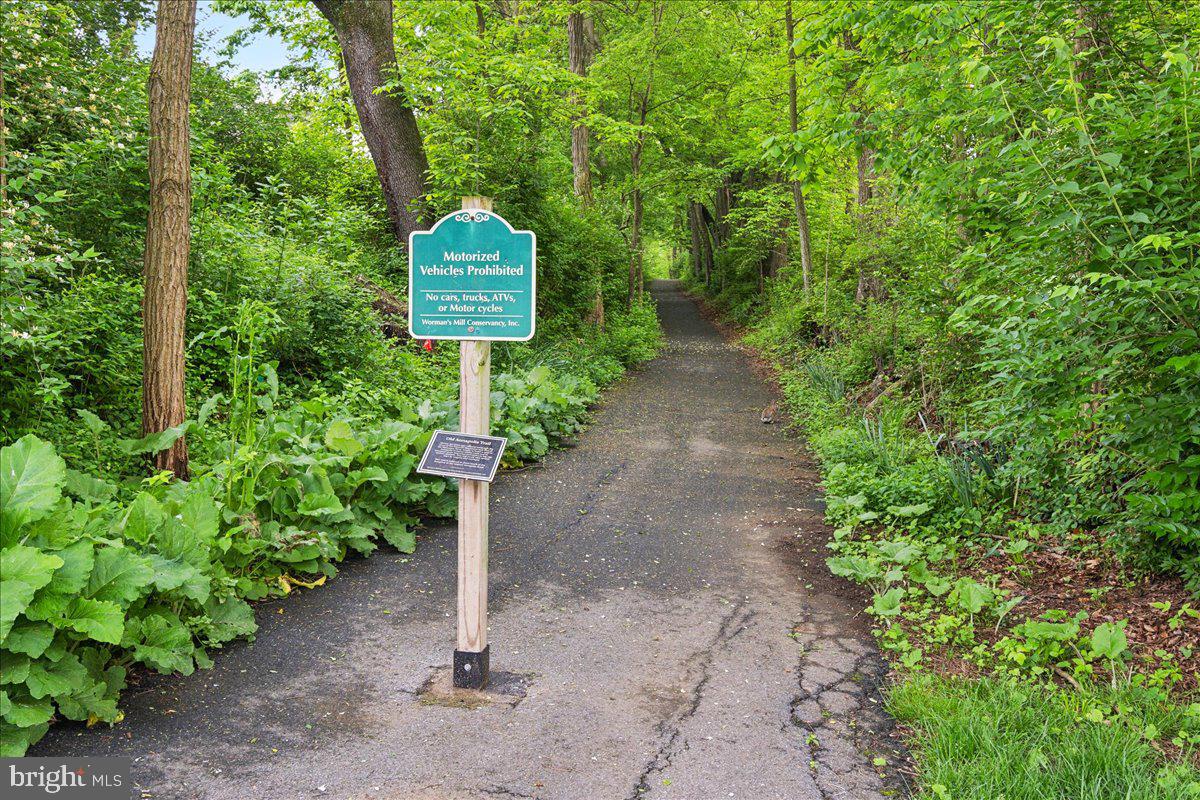 2250 Bear Den Road, Unit 313 Frederick, MD 21701 - Photo 48 of 59 a sign that is sitting in the middle of a yard