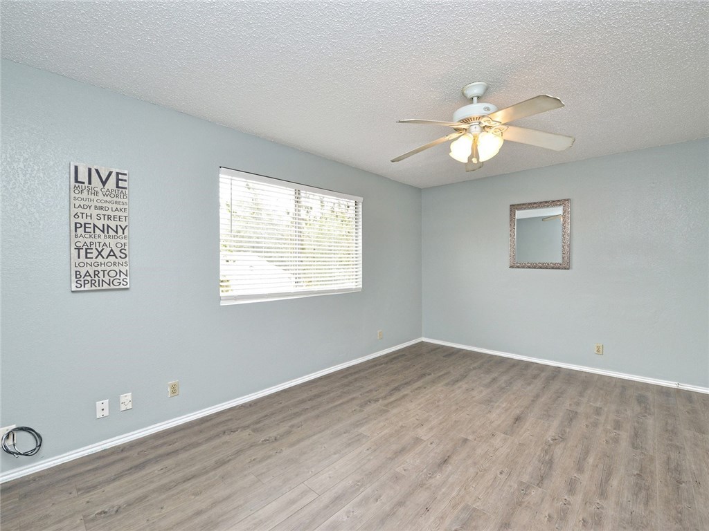 5809 Spring Meadow Road, Unit B Austin, TX 78744 - Photo 10 of 15