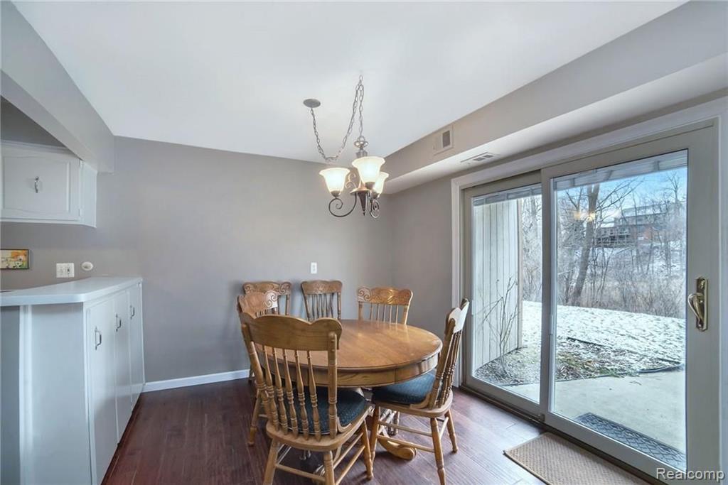1693 Riverside Drive, Unit 62 Rochester Hills, MI 48309 - Photo 7 of 30
