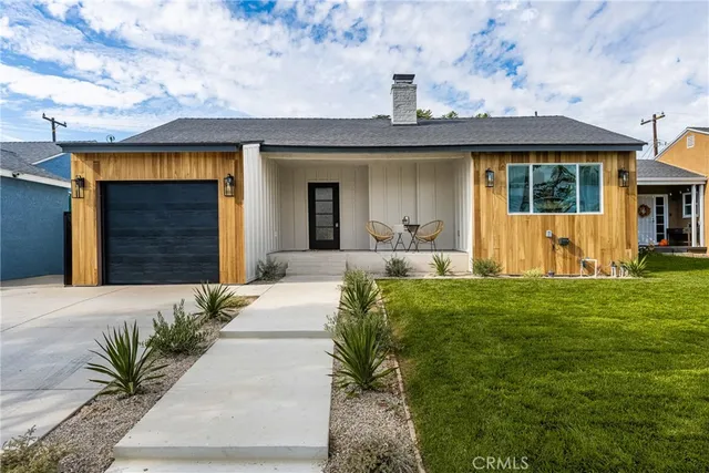$1,390,000 | 3635 Conquista Avenue, Long Beach, CA 90808