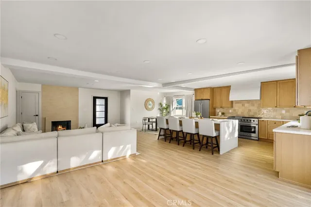 $1,390,000 | 3635 Conquista Avenue, Long Beach, CA 90808