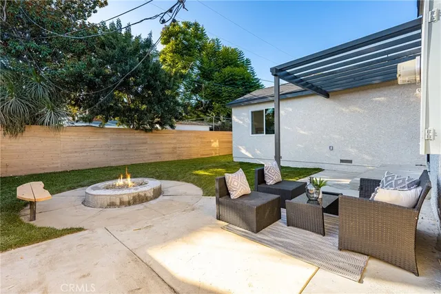 $1,390,000 | 3635 Conquista Avenue, Long Beach, CA 90808