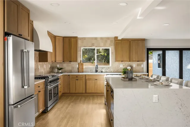 $1,390,000 | 3635 Conquista Avenue, Long Beach, CA 90808