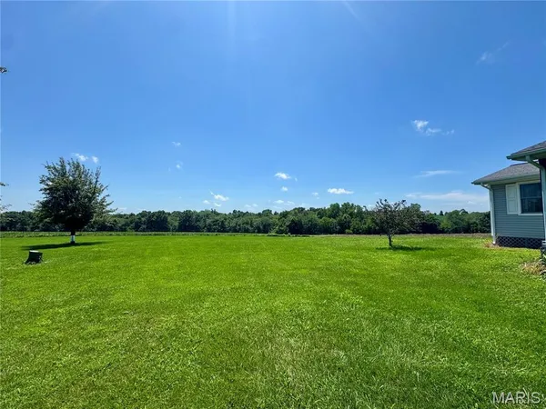 $949,000 | 46613 Winter Road, Browning, MO 64630