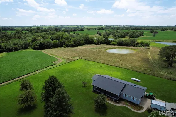 $949,000 | 46613 Winter Road, Browning, MO 64630