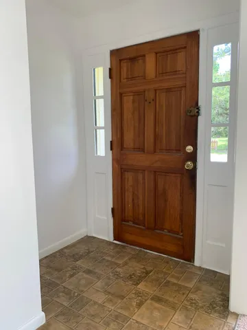 $1,600 | 205 Pinewood Drive, Summerville, SC 29483