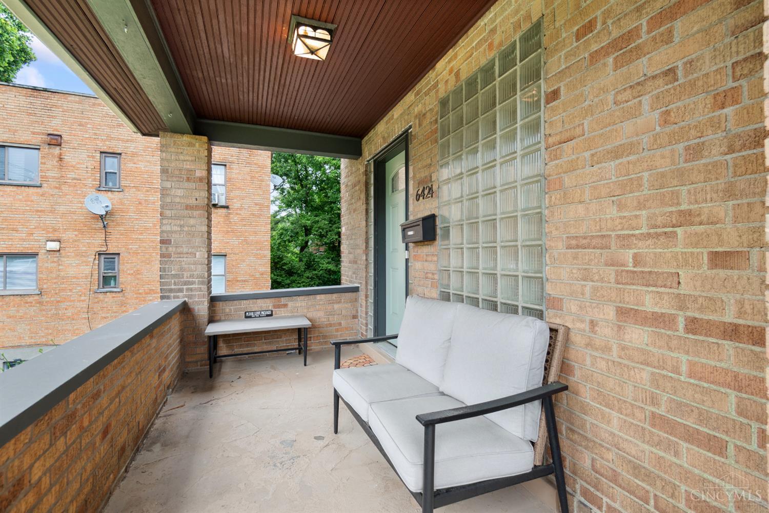 6424 Montgomery Road Cincinnati, OH 45213 - Photo 41 of 46
