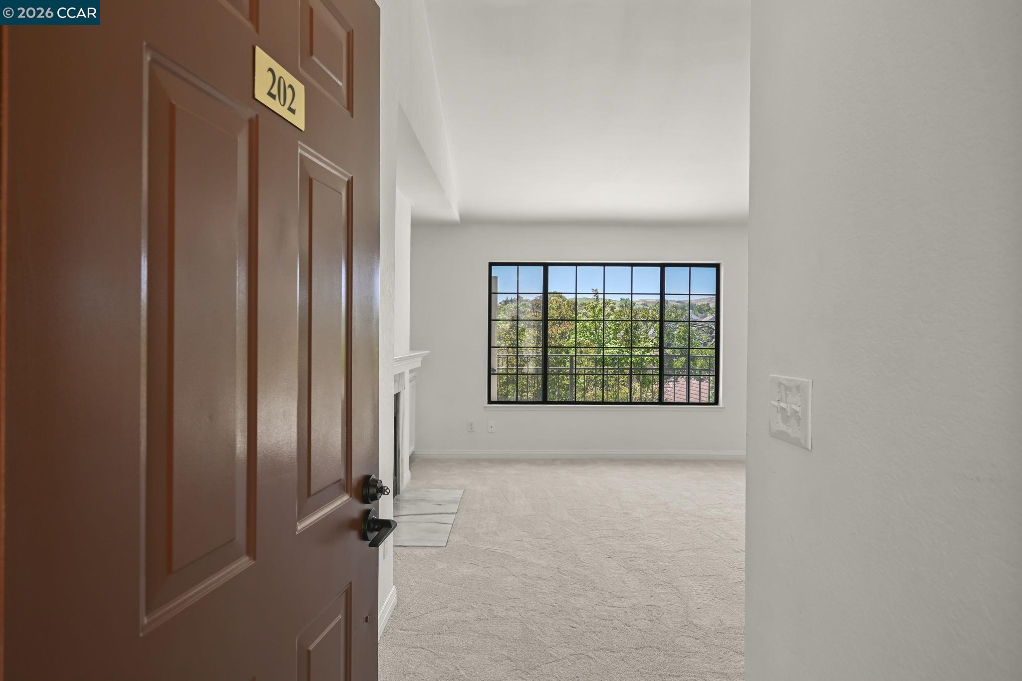 83 Tahoe Court, Unit 202 San Ramon, CA 94582 - Photo 2 of 41