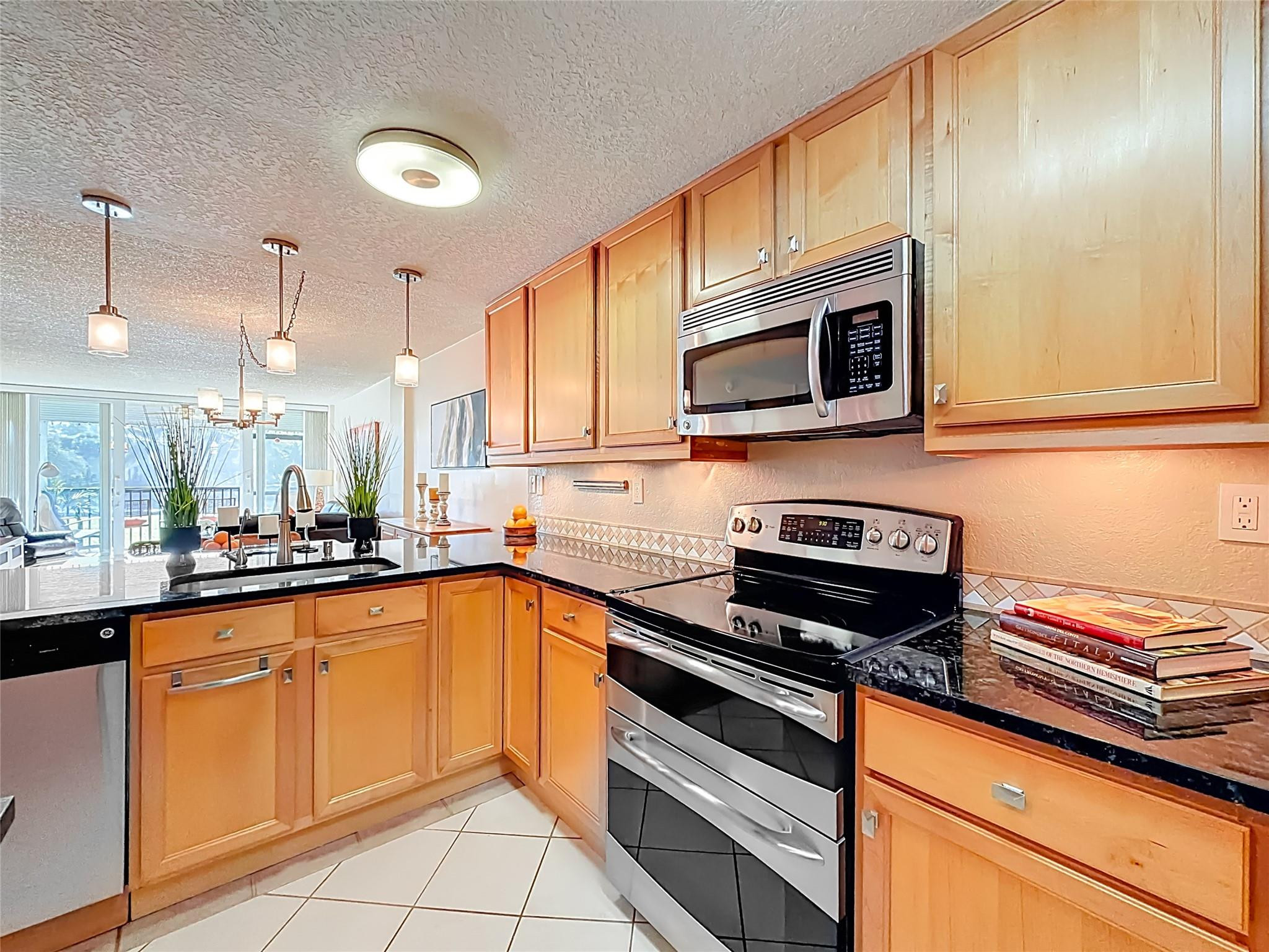 13 Royal Palm Way, Unit 101 Boca Raton, FL 33432 - Photo 23 of 62 Photo 23