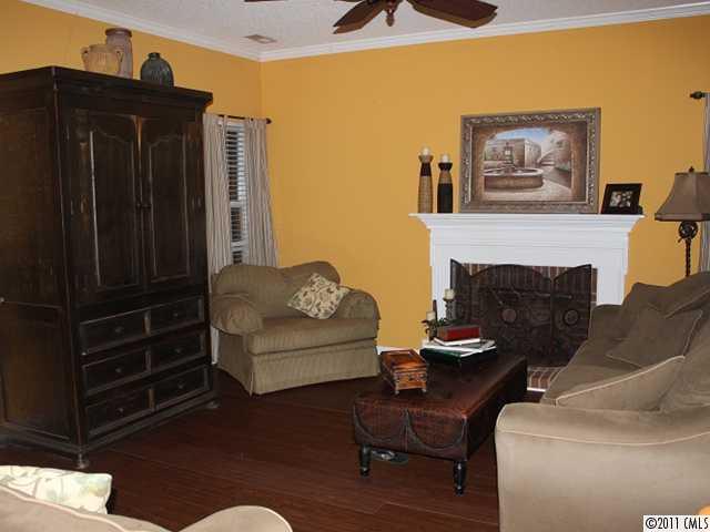 643 East Cheval Drive, Unit 346 Fort Mill, SC 29708 - Photo 3 of 9