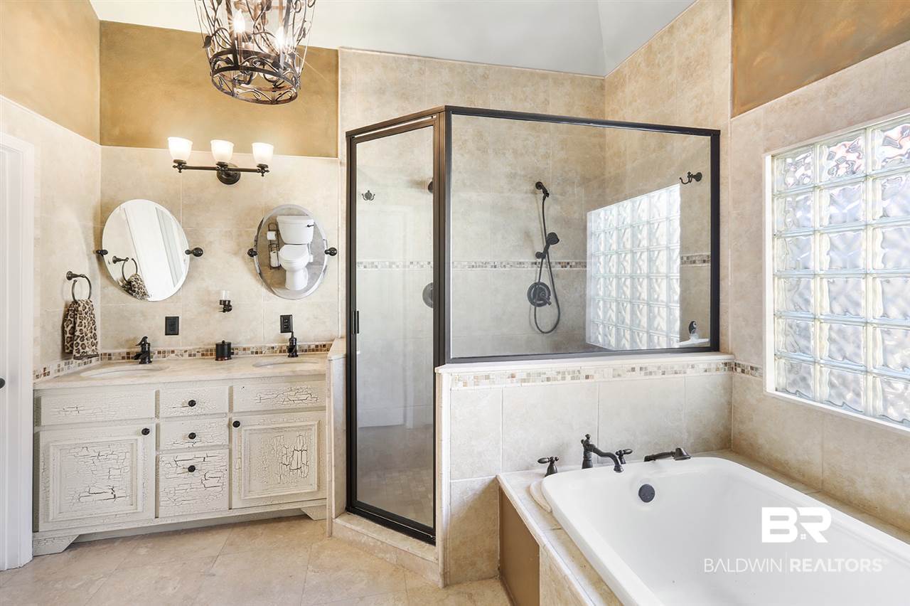 30291 River Road Orange Beach, AL 36561 - Photo 7 of 15 Garden Tub/Shower/Bidet/HUGE Closet/Double Vanity