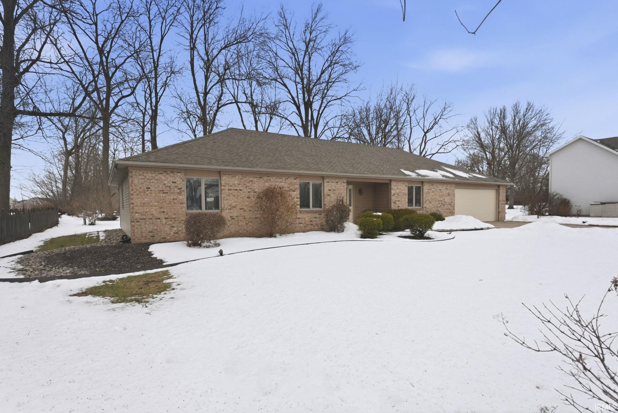 2303 Meadowsweet Court Fort Wayne, IN 46808 - Photo 1 of 28