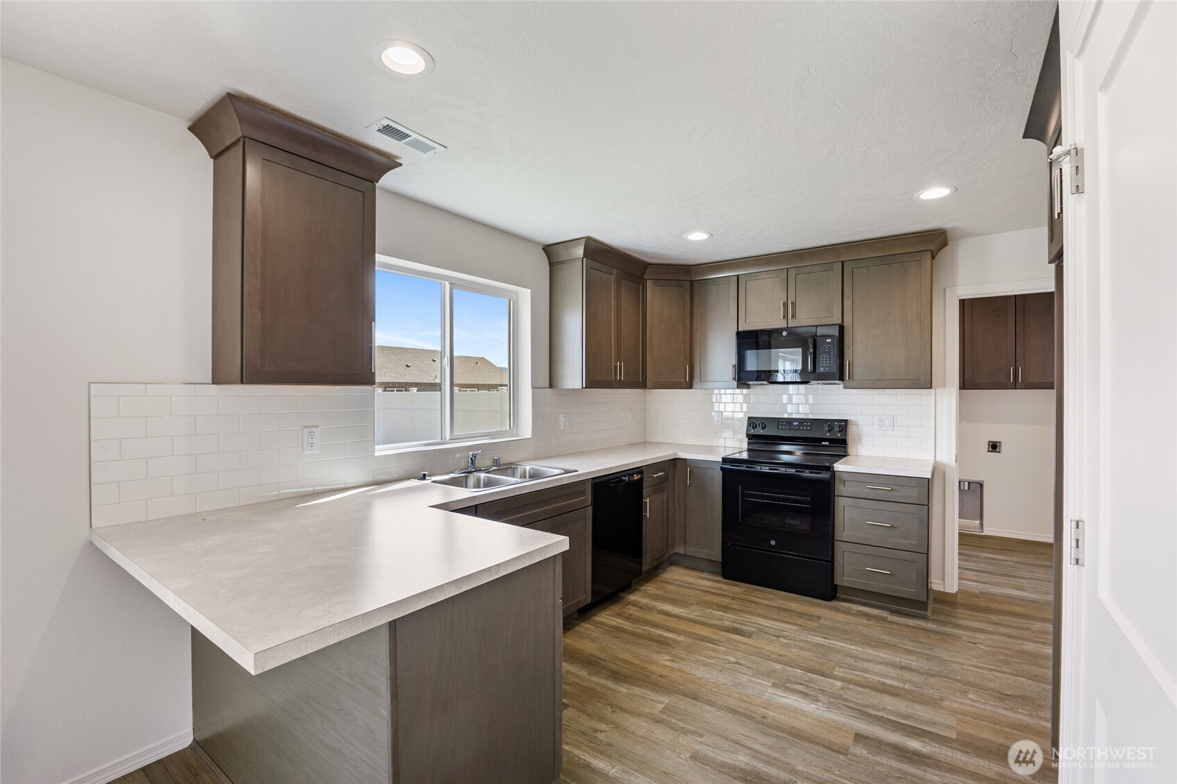 208 Rattray Drive Mattawa, WA 99349 - Photo 18 of 40