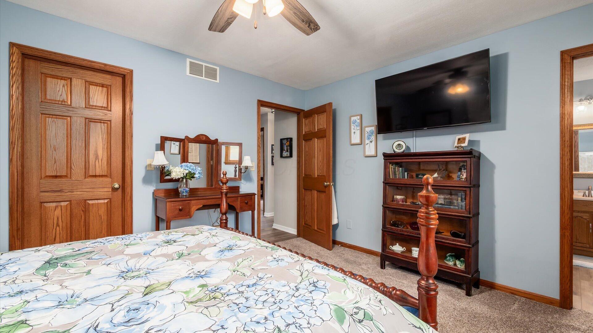 6625 South River Road Blue Rock, OH 43720 - Photo 21 of 70