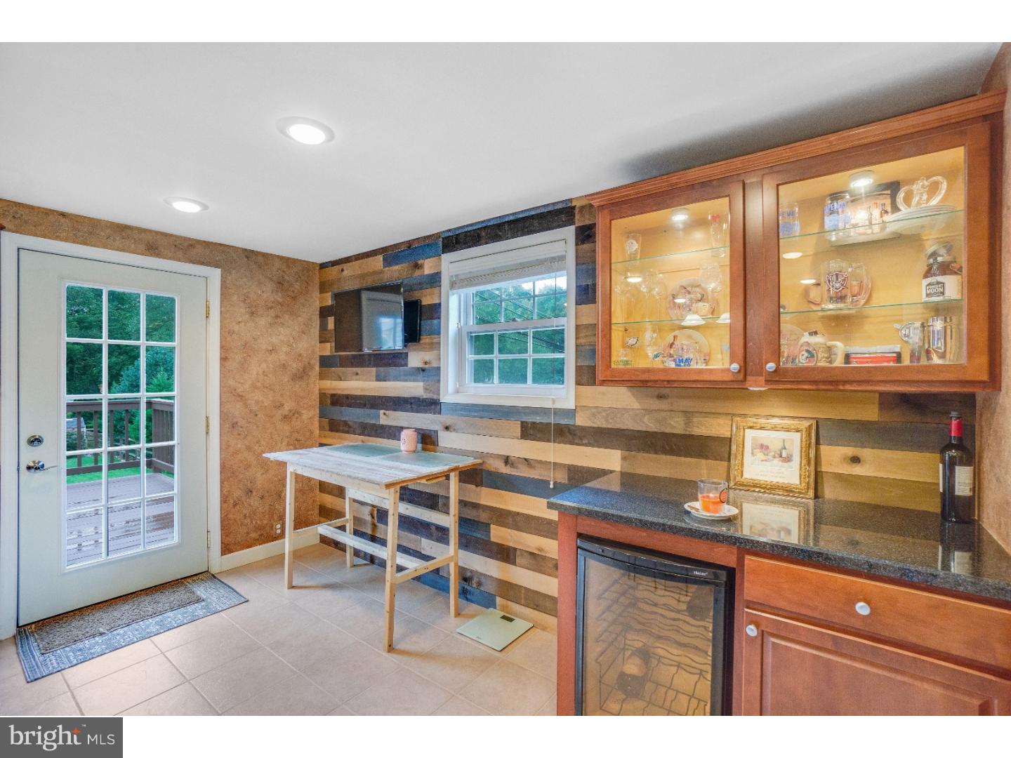 716 Millwood Road Philadelphia, PA 19115 - Photo 12 of 25 Gallery Image 12