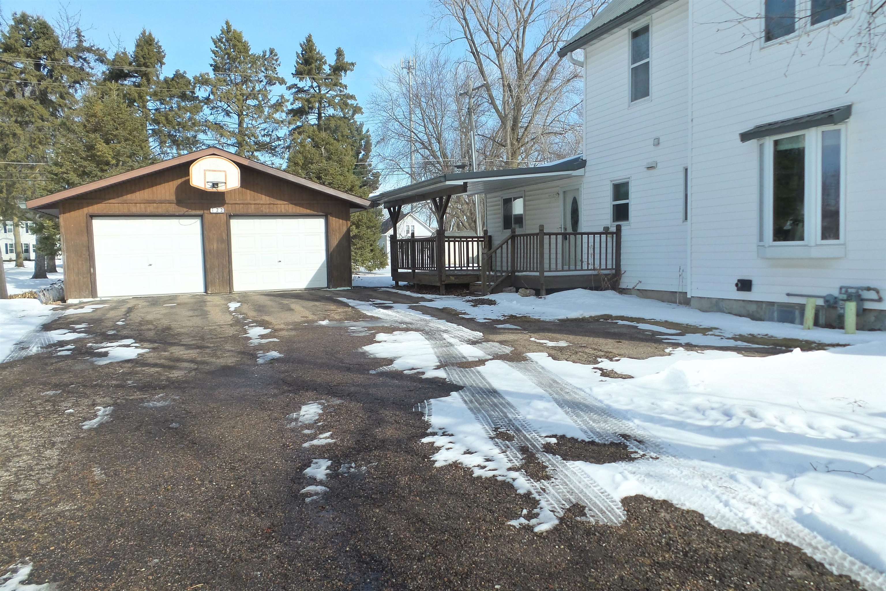 122 West Spruce Street Abbotsford, WI 54405 - Photo 4 of 30