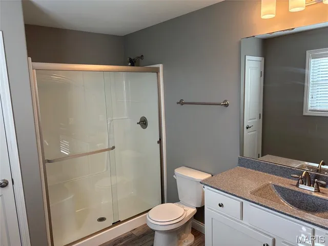 $2,000 | 434 Honeysuckle Creek Drive, Wentzville, MO 63385