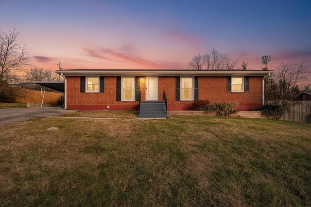 $259,950 | 163 Tampa Drive, Roanoke, VA 24019