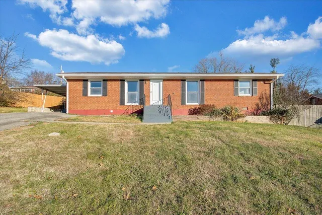 $259,950 | 163 Tampa Drive, Roanoke, VA 24019