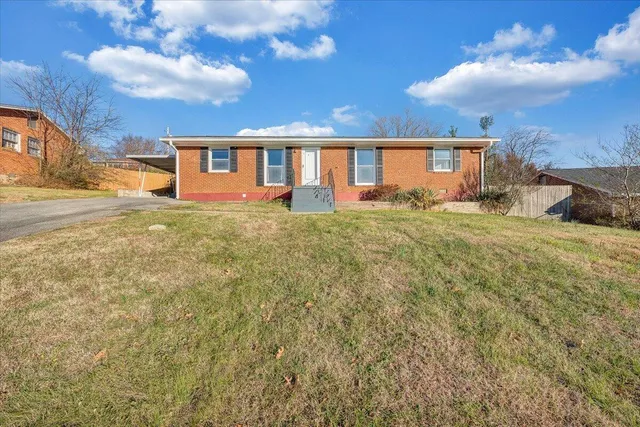 $259,950 | 163 Tampa Drive, Roanoke, VA 24019