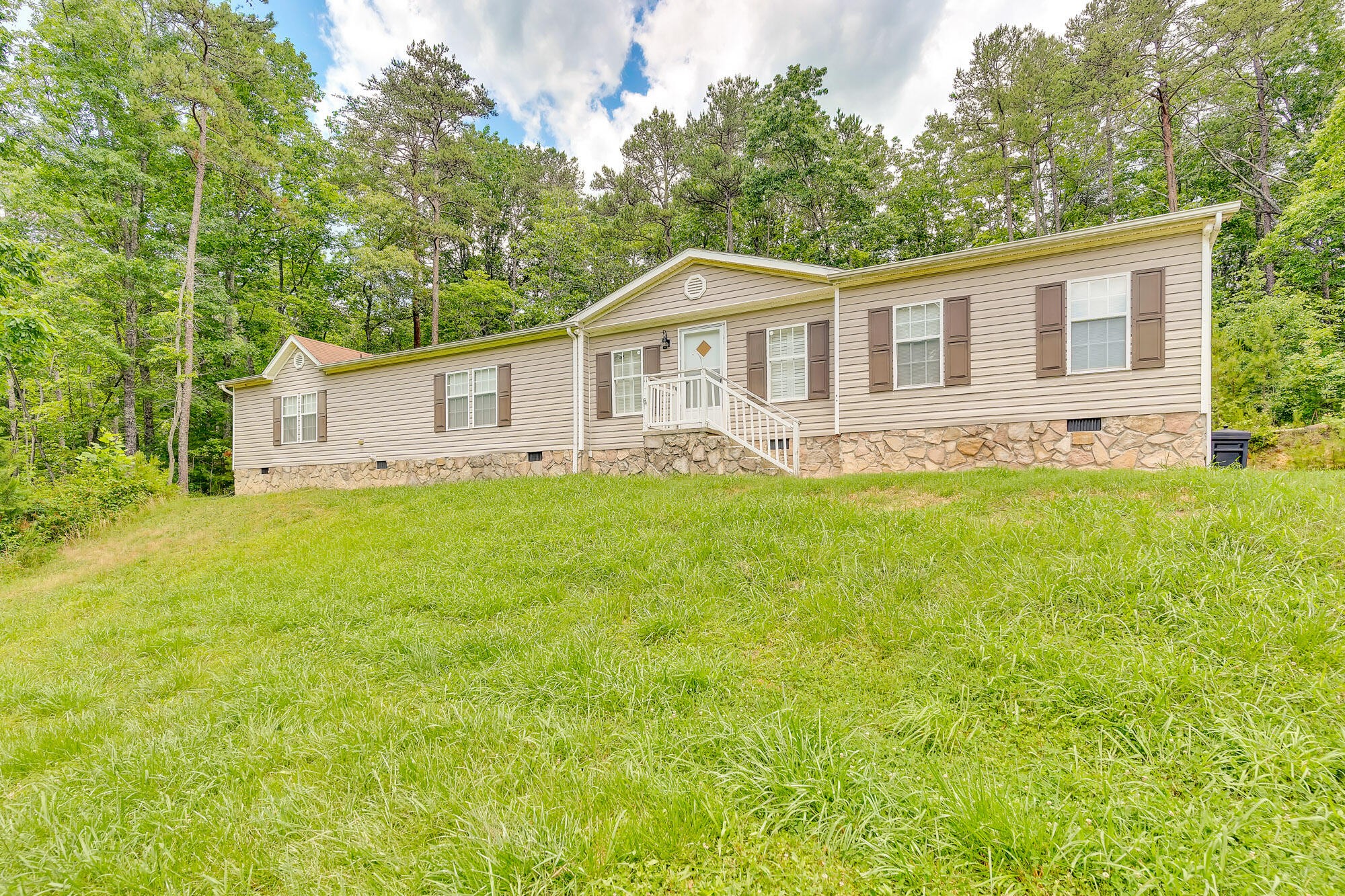 1012 Red Clay Road Cleveland, TN 37311 - Photo 1 of 31 Gallery Image 1