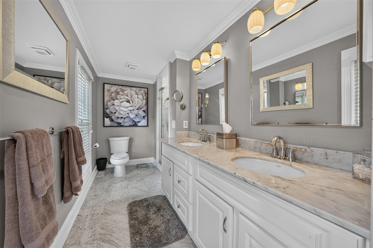 864 Great Oaks Boulevard Rochester, MI 48307 - Photo 12 of 23