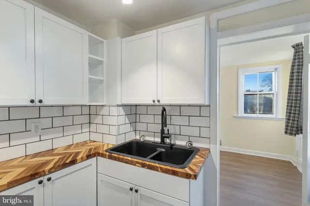 $375,000 | 427 South Market Street, Frederick, MD 21701