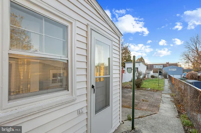 $375,000 | 427 South Market Street, Frederick, MD 21701