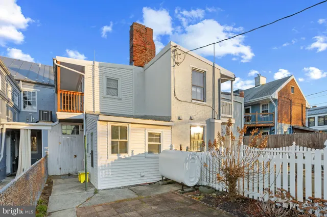 $375,000 | 427 South Market Street, Frederick, MD 21701