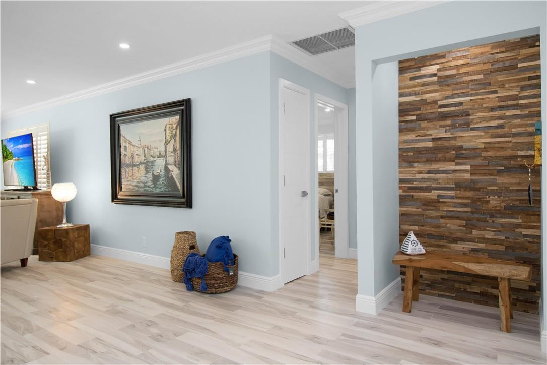 850 West Camino Real Boca Raton, FL 33486 - Photo 5 of 31 Photo 5