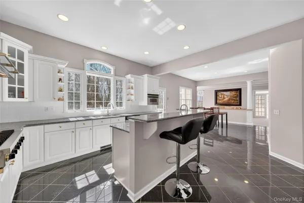 $1,350,000 | 19 Parkview Circle, Carmel, NY 10512