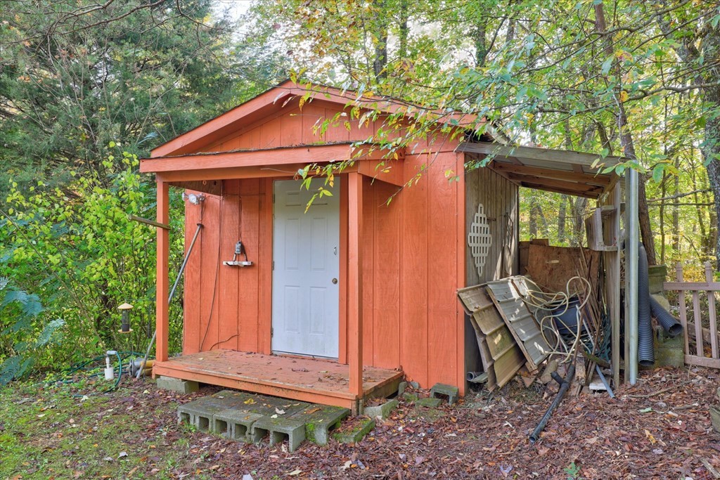 1894 Bluff Mountain Road Sevierville, TN 37876 - Photo 25 of 25 Gallery Image 25