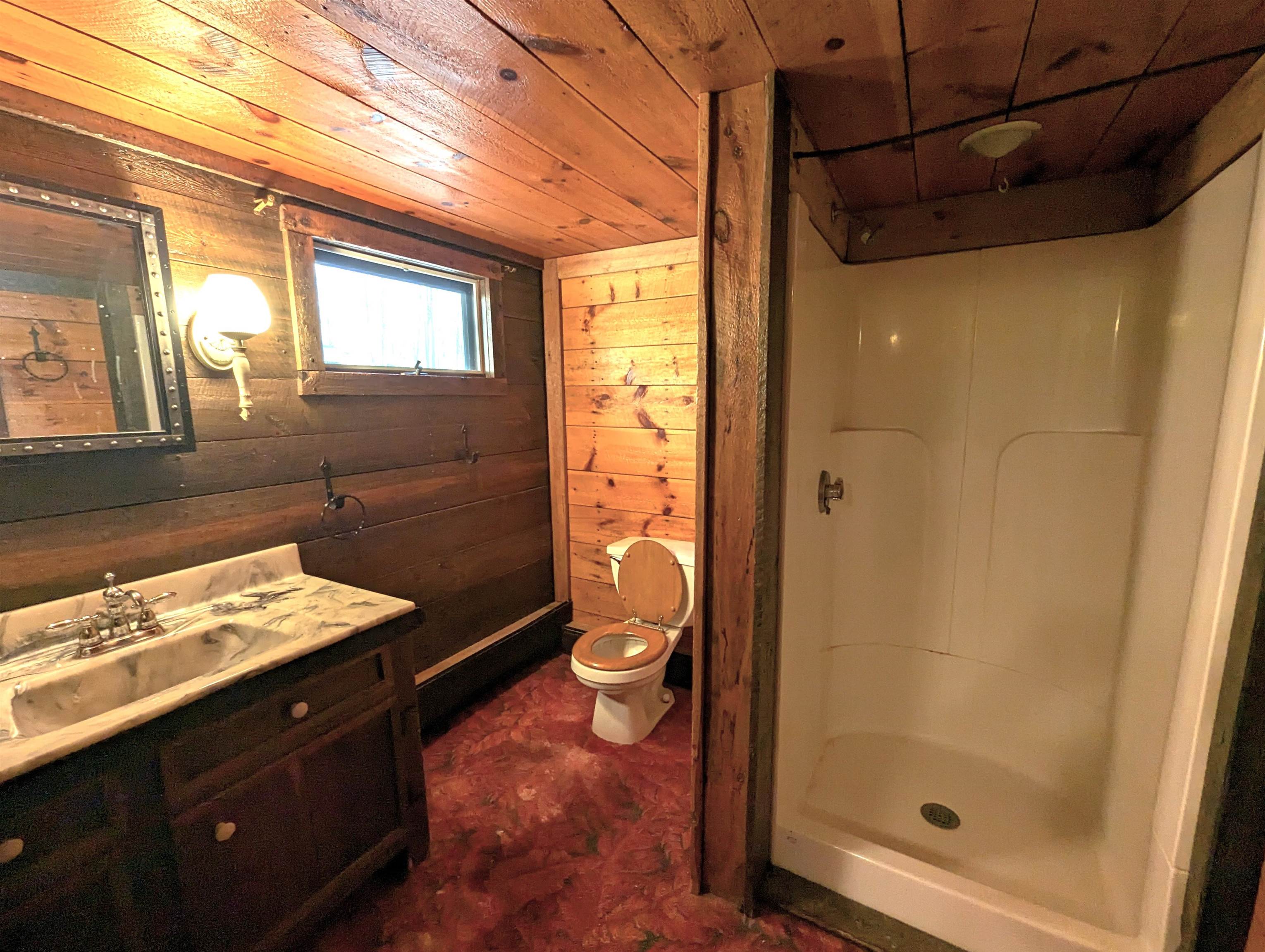 61 Ledge Road Kingston, NH 03848 - Photo 16 of 37