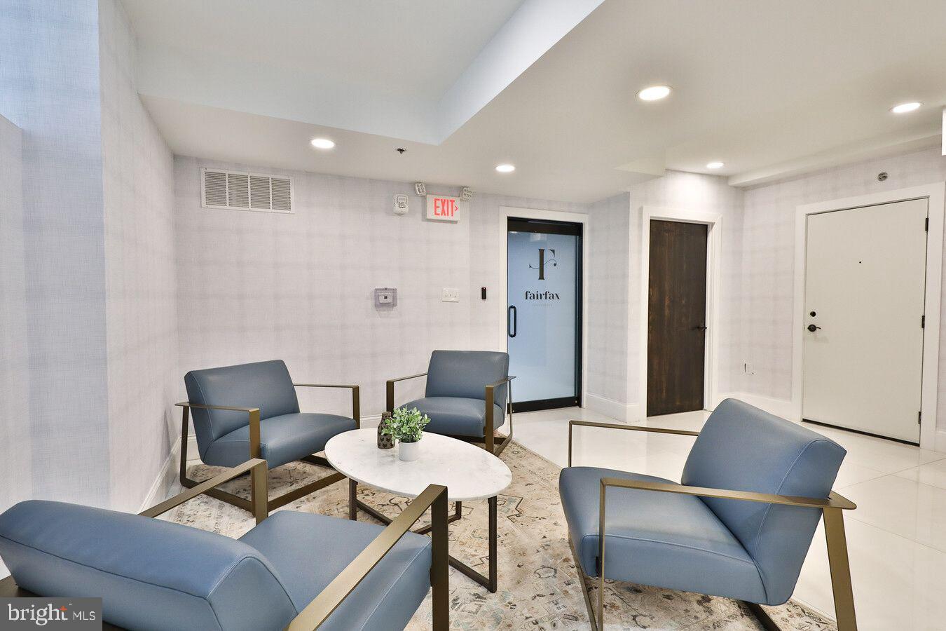 4247 Locust Street, Unit 0B501 Philadelphia, PA 19104 - Photo 17 of 38