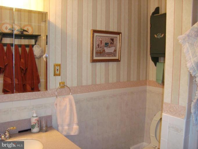 406 Merrie Lane Fallston, MD 21047 - Photo 19 of 30 Master Bath