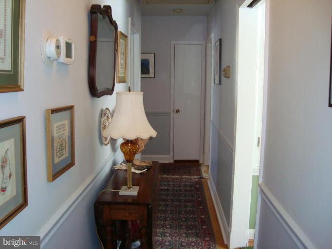 406 Merrie Lane Fallston, MD 21047 - Photo 23 of 30 Hallway